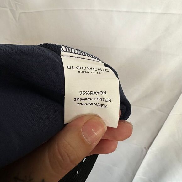 Bloomchic Wide Leg Cropped Pants Navy - Picture 6 of 7